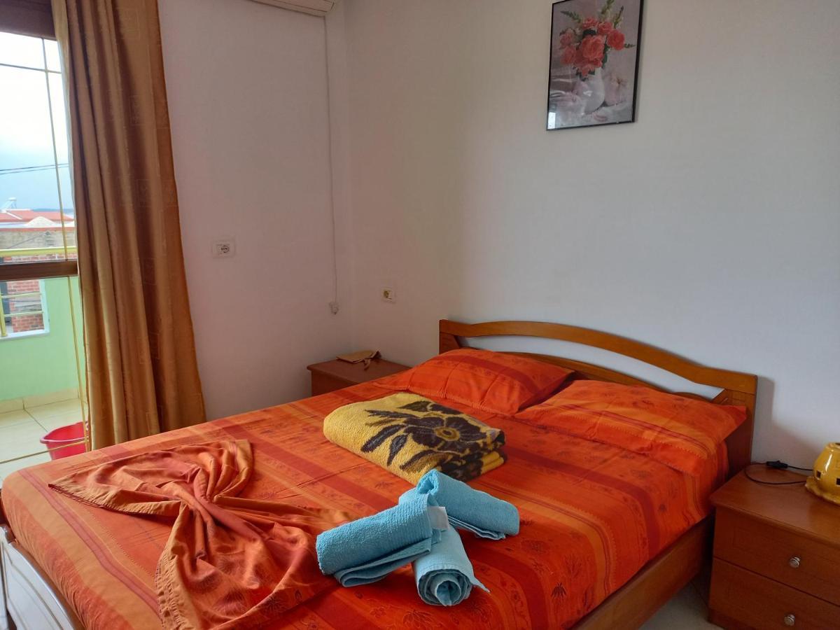 Jonny Guesthouse Ksamil Eksteriør bilde
