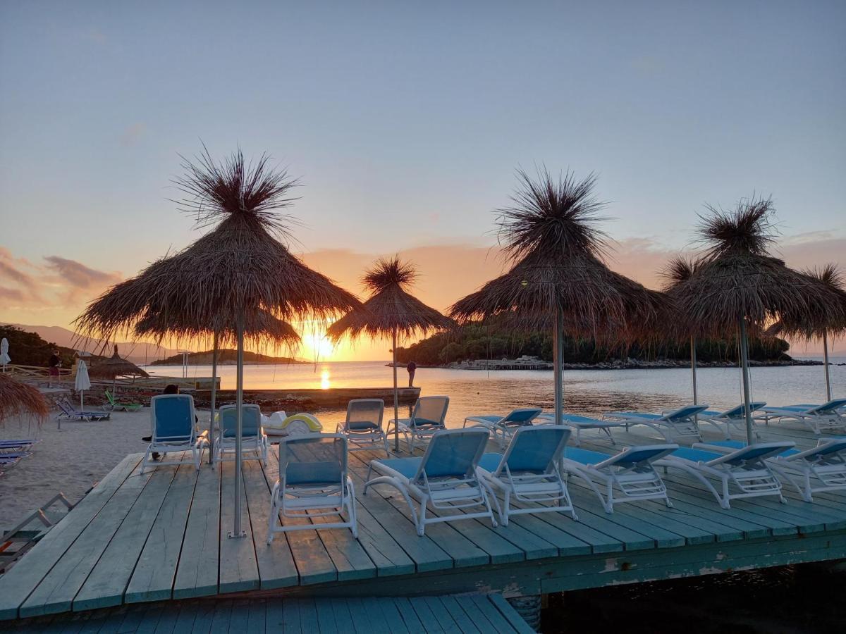 Jonny Guesthouse Ksamil Eksteriør bilde
