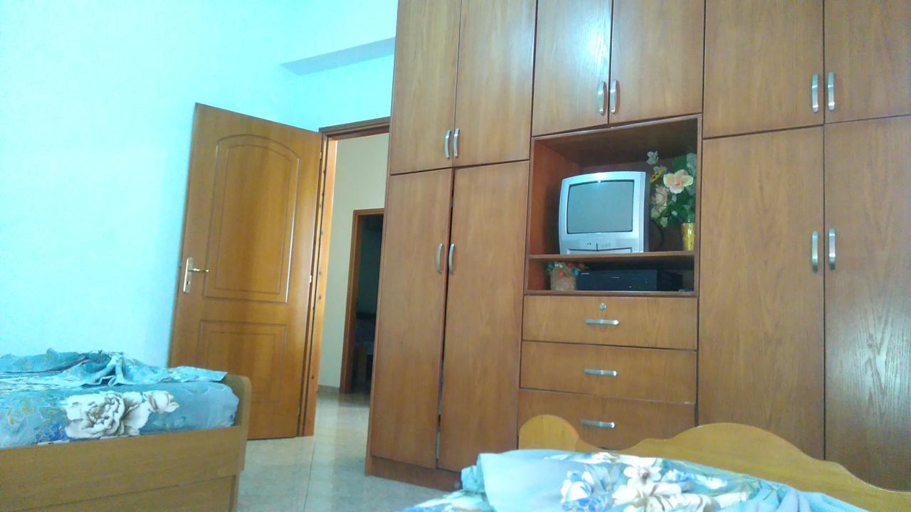 Jonny Guesthouse Ksamil Eksteriør bilde