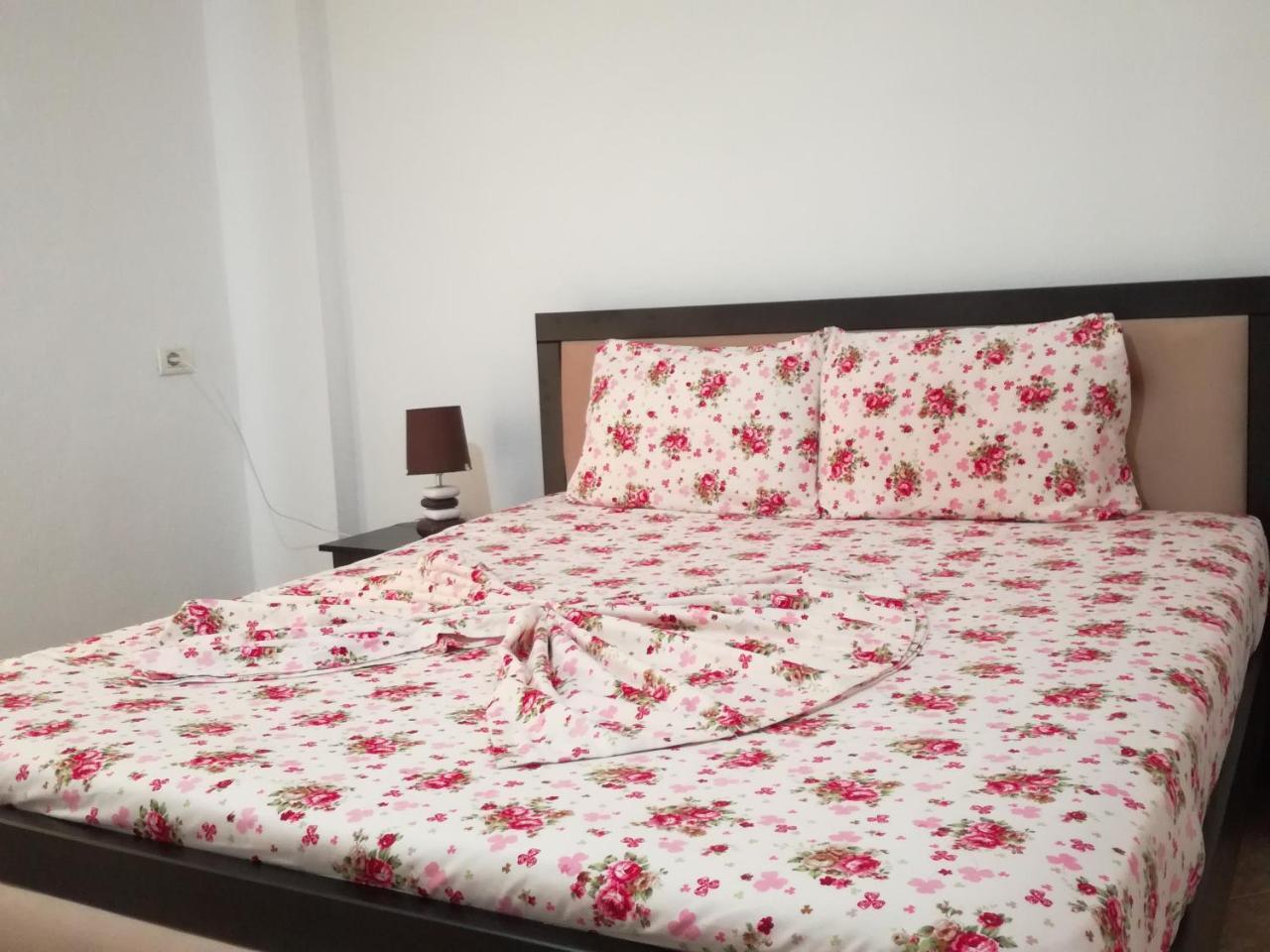 Jonny Guesthouse Ksamil Eksteriør bilde